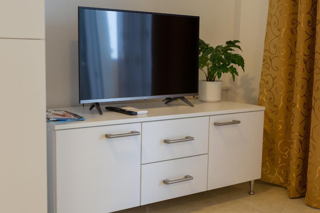 Apartmani Mara Matic Малинска Экстерьер фото